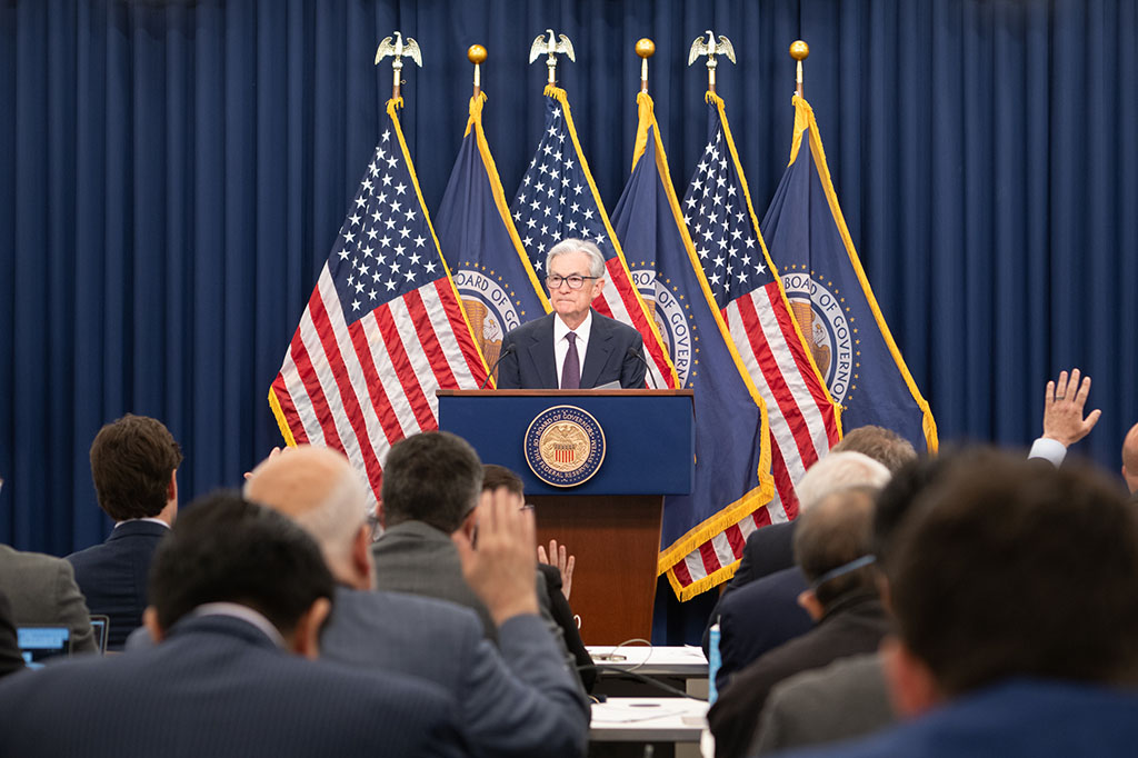 Jerome Powell Twitter