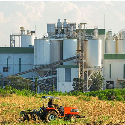 Produção de etanol de milho dos EUA cai, contrariando expectativas do mercado