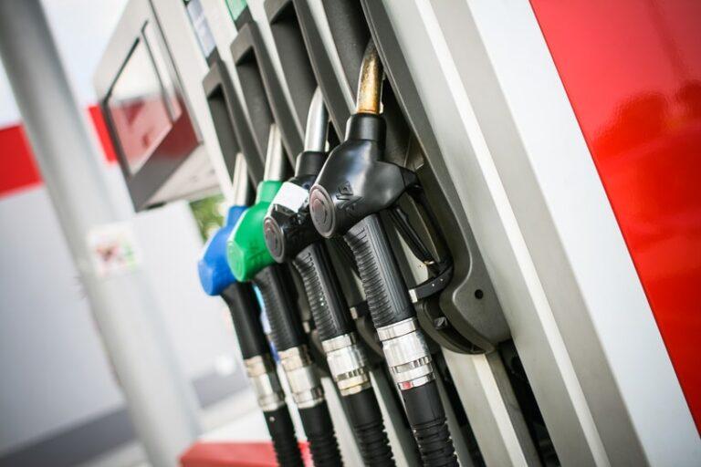 Petrobras reduz preços do diesel e da gasolina para distribuidoras