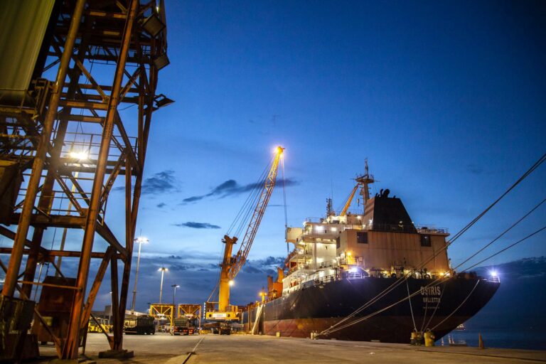Agronegócio gera 90% da receita de exportações nos portos do Paraná