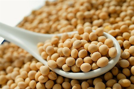 SAFRAS cuts Brazil’s soybean crop estimate again, now to 151.356 mln tons