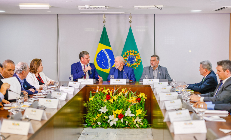 Fávaro reúne setor pecuário para apresentar resultados ao presidente Lula