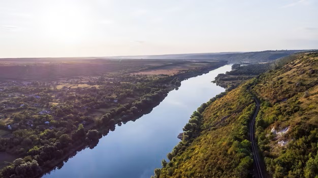 Bajante del río Paraná se profundiza y demora salida de buques graneleros